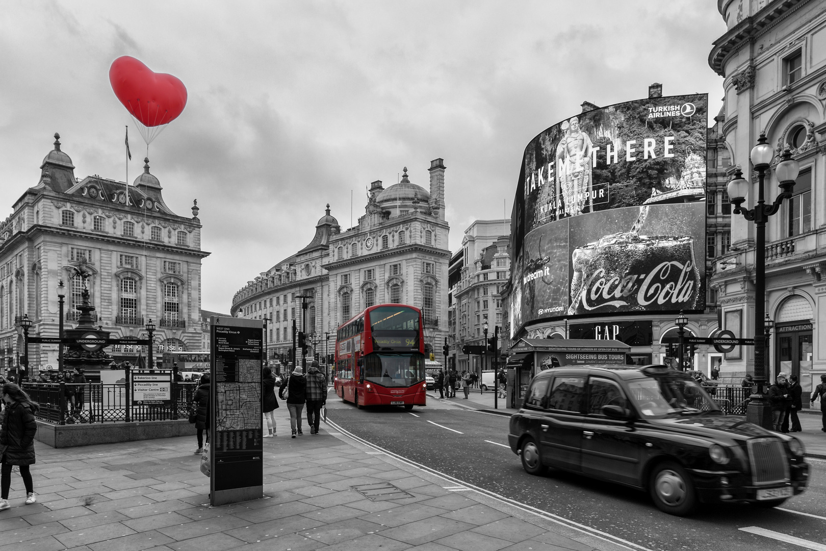 Piccadilly Circus