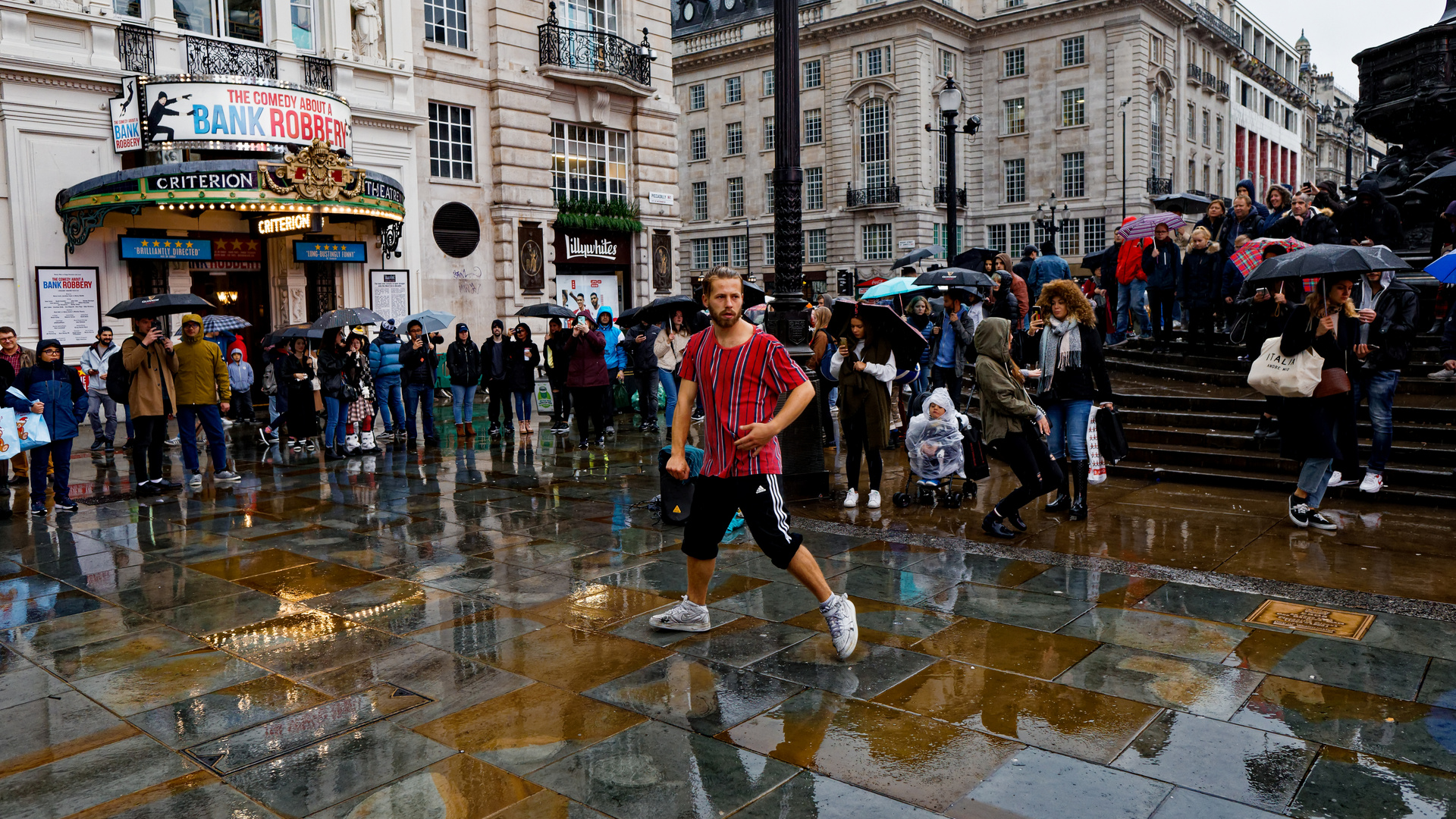 Piccadilly Circus