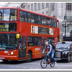 Piccadilly Circus, gemischeter Verkehr