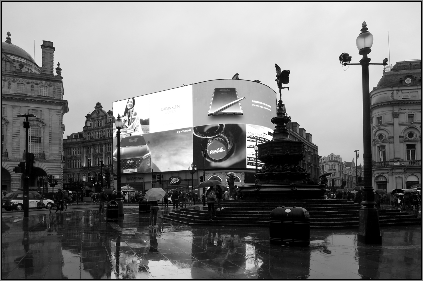 Piccadilly Circus - London