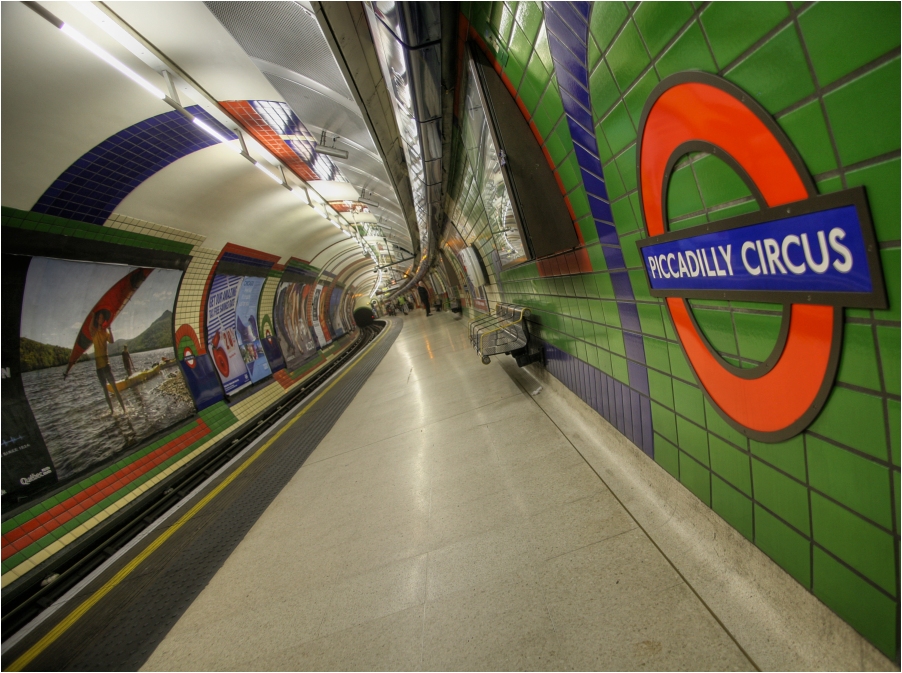 Piccadilly Circus Undergrond