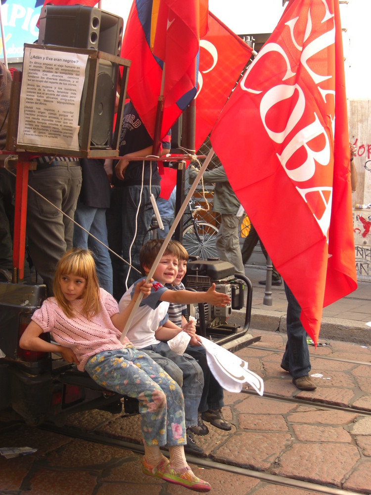 ...piccoli idealisti crescono