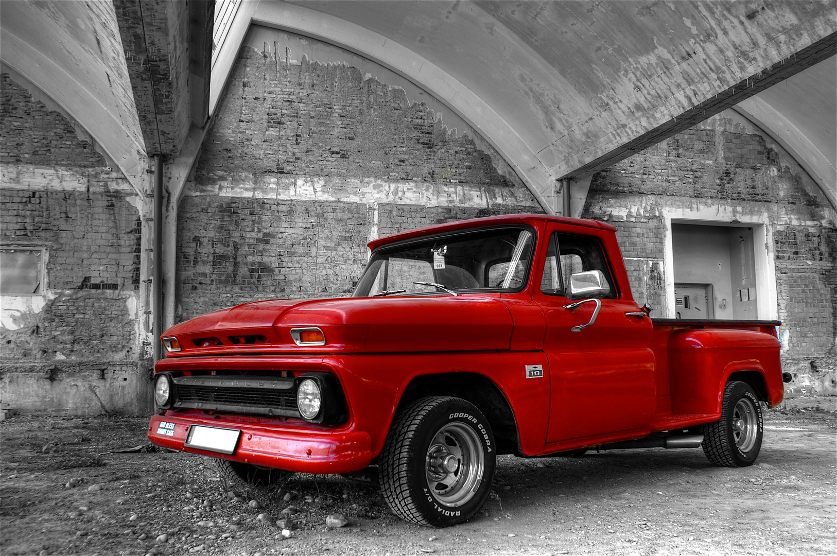 Pick Up Schwarz/Weiß Colorized Foto & Bild | autos ...