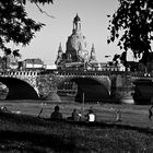 Picknick an der Elbe