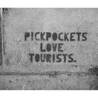 pickpockets love tourists