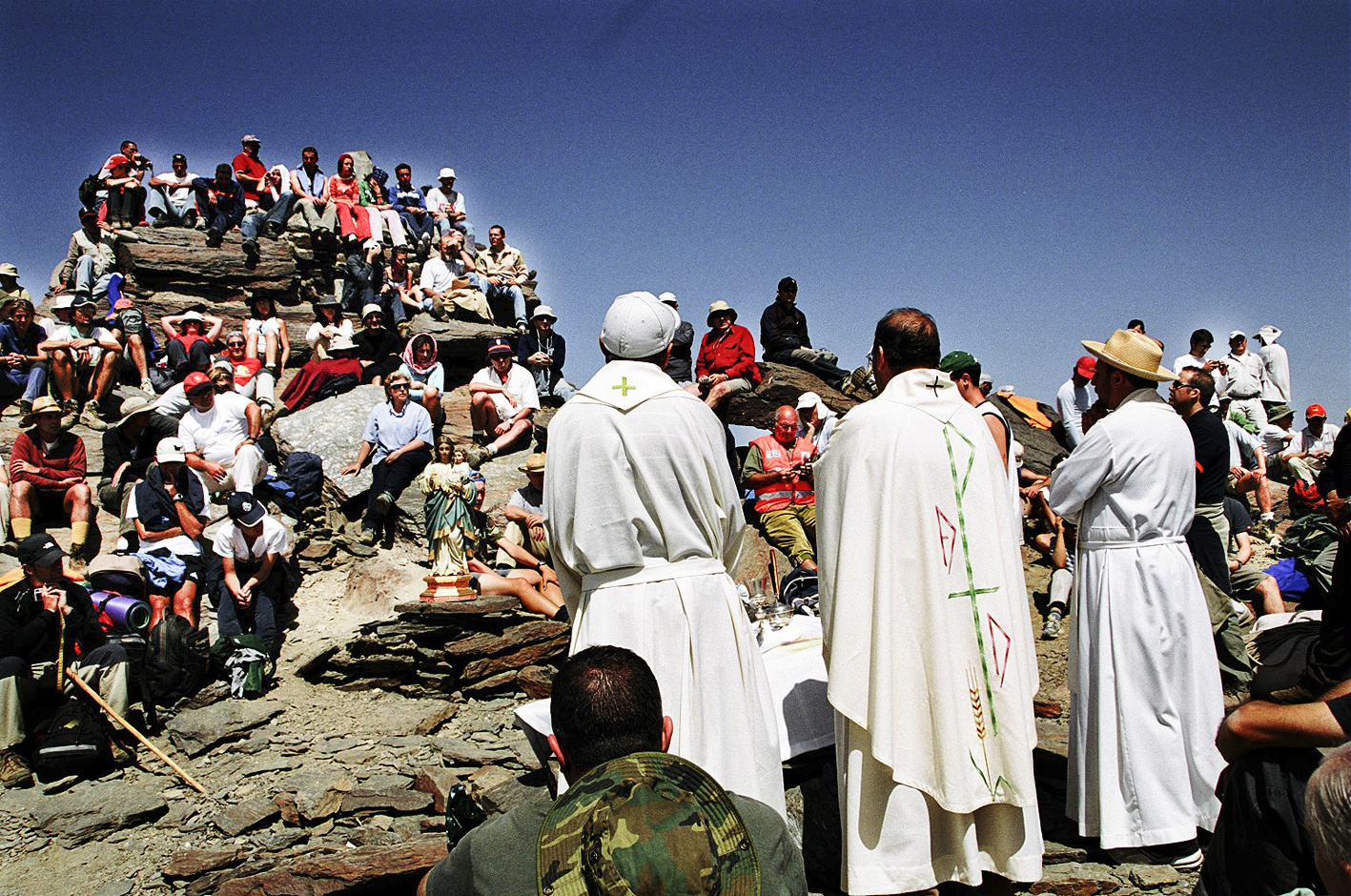 PICO DEL MULHACÉN......ROMERIA DE LA VIRGEN DE LAS NIEVES