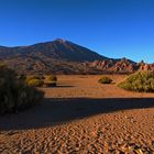 Pico Viejo, Pico Del Teide und Los Roques de Garcia im abendlichen Licht (von Links)