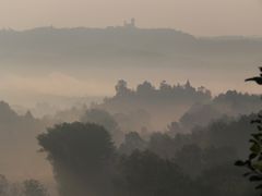 Piemont im Nebel