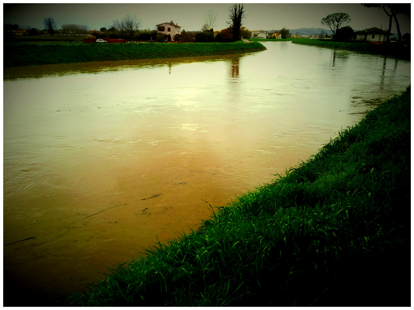 Piena Fiume "Pescia"