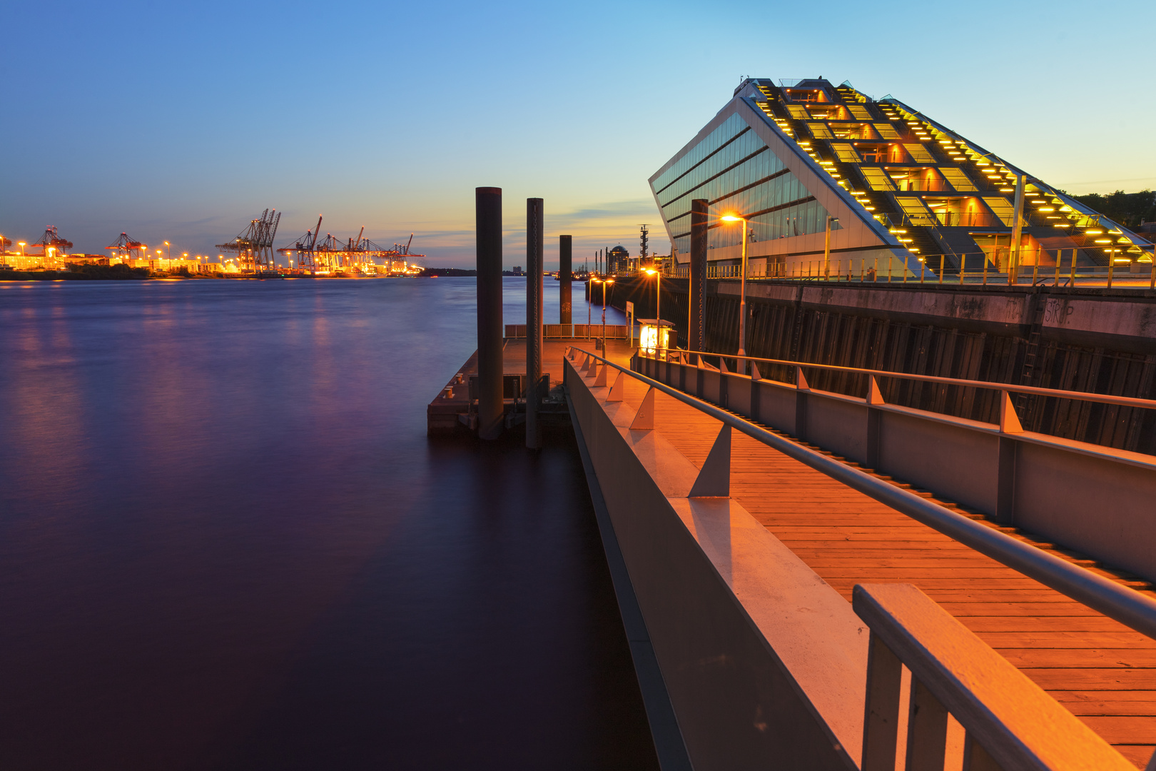 Pier Dockland