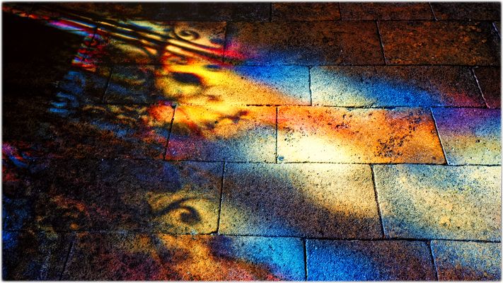 „ pierres colorées “