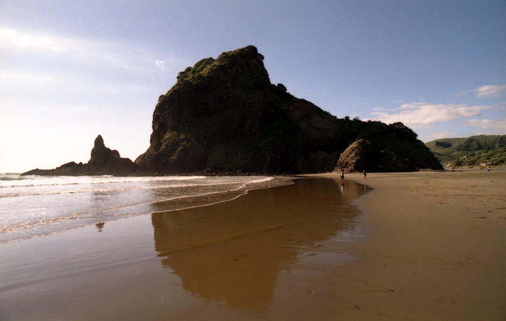 Piha beach