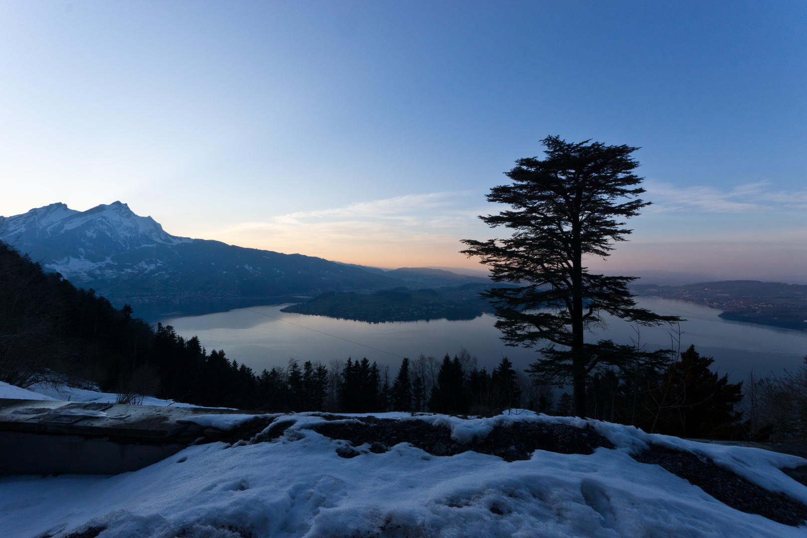 Pilatus im Abendblau