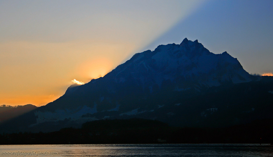 Pilatus im Scheinwerferlicht