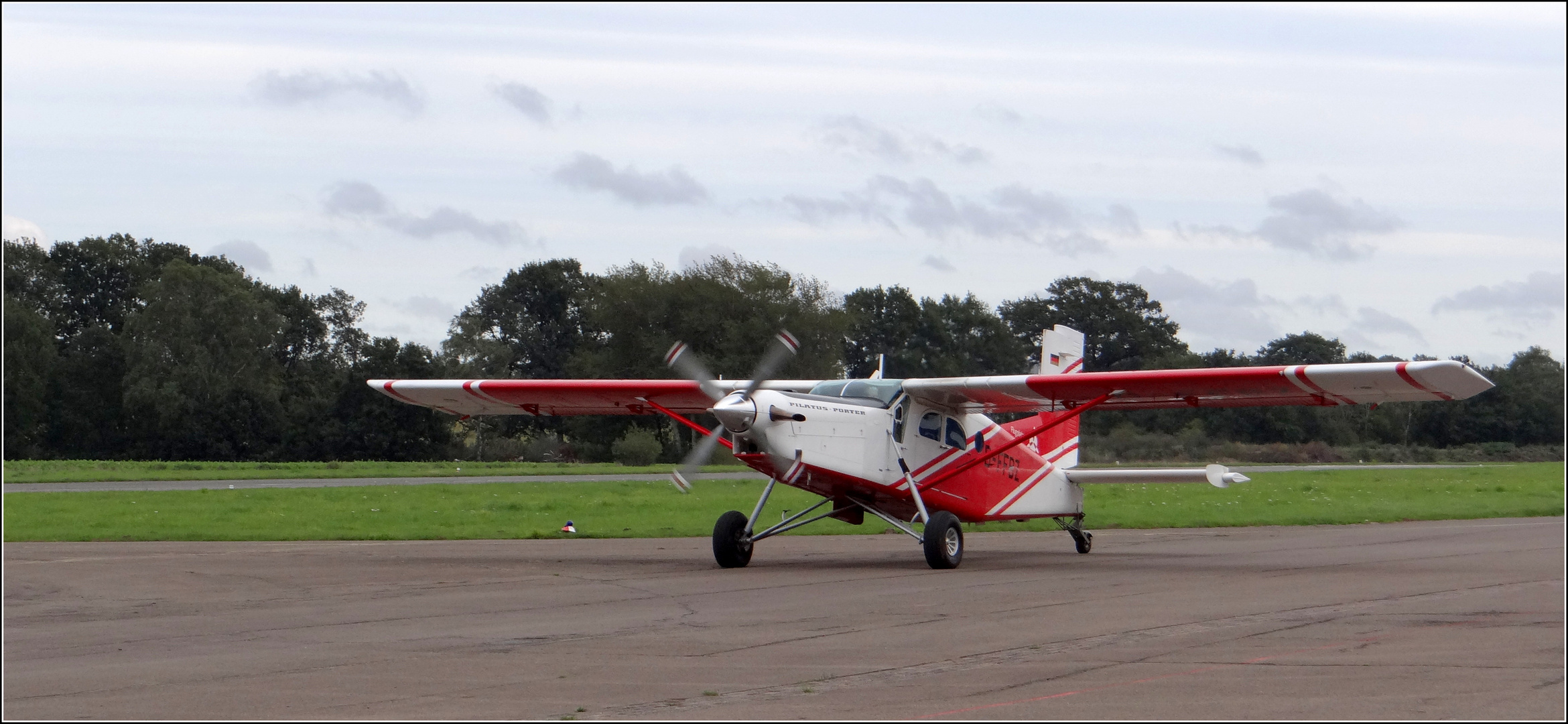 Pilatus PC-6/B2-H4 Turbo Porter DSC05086