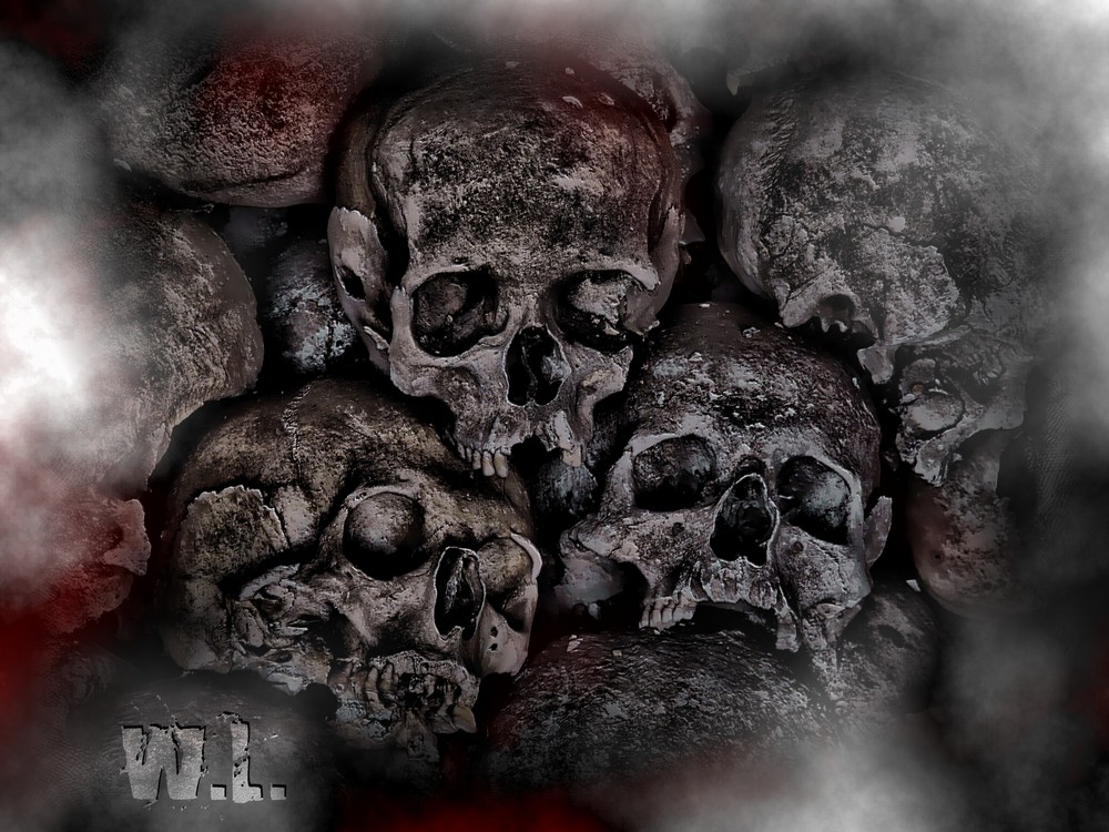 ""+]--PILE OF SKULLS--[+""