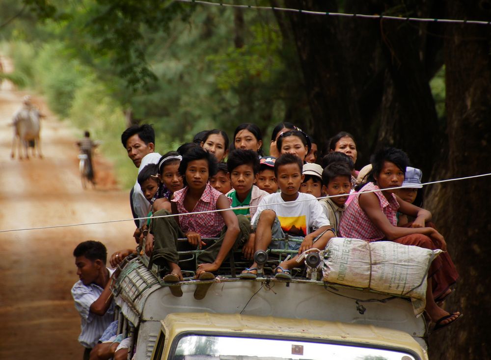 pilger, burma 2011