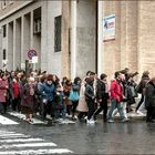 Pilgergruppen auf dem Weg zum Papst