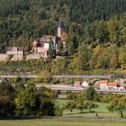 Pilgerzug unterm Schloss