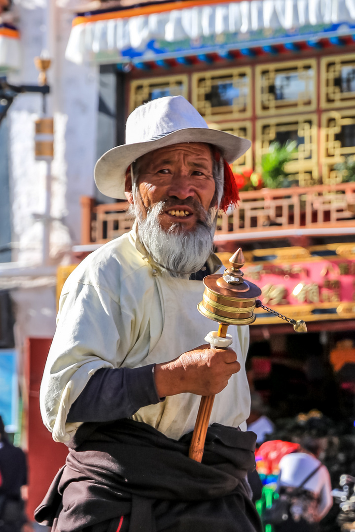 Pilgrim at Barkhor, Lhasa