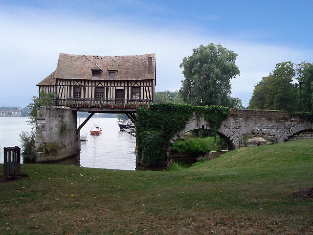 °Pillars Of Stone - Pont de Vernon°
