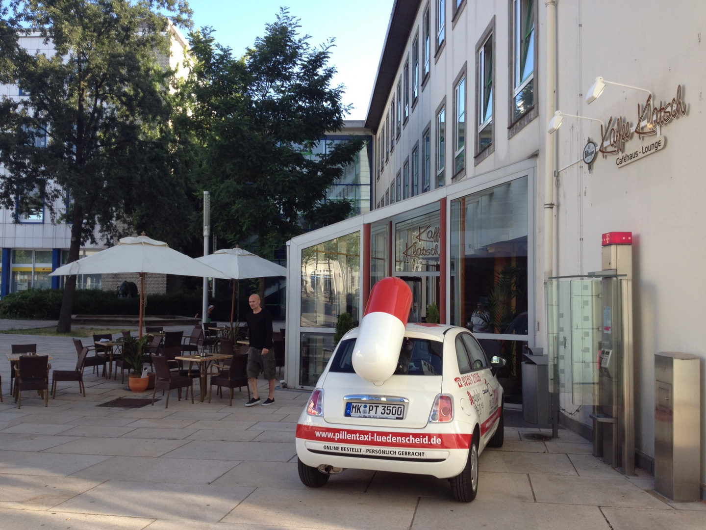 Pillentaxi bei der Kaffeepause