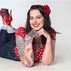 [ pin up ]