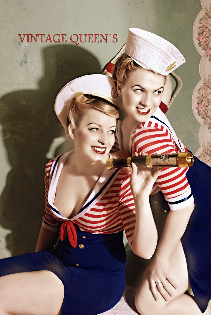 pin up twins