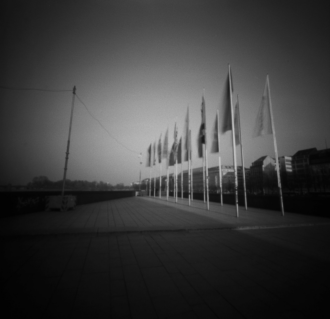 Pinhole_HH-Alster_3