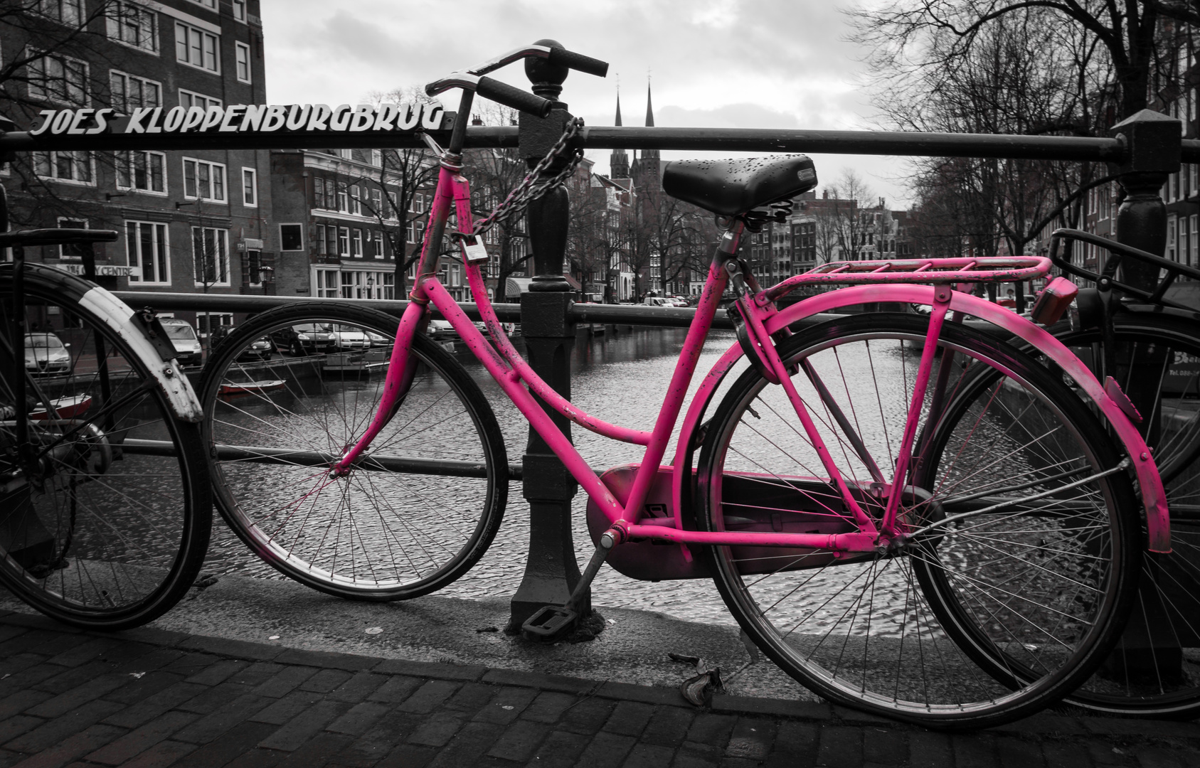 Pink bike in Amsterdam