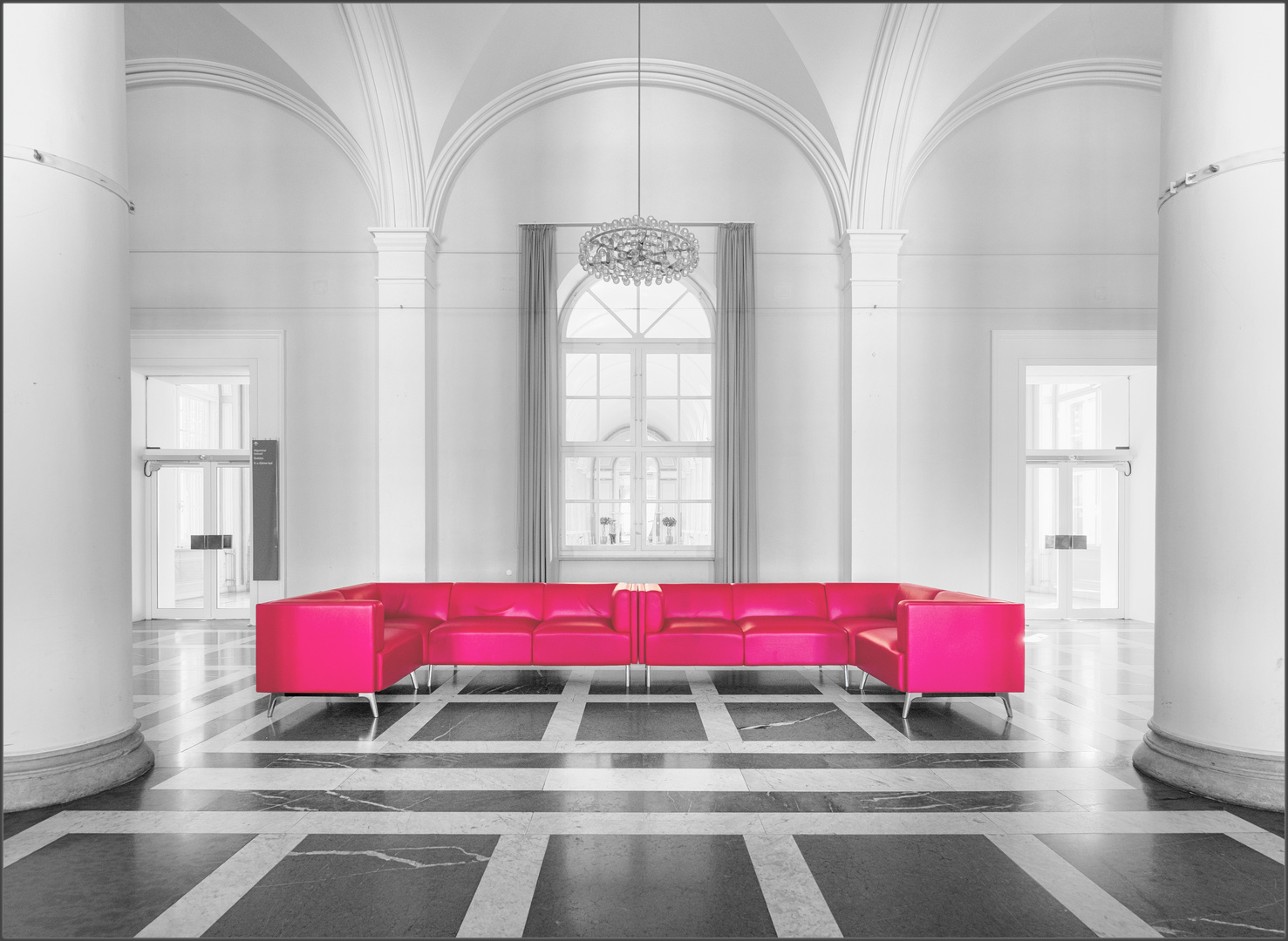 - pink Sofa -