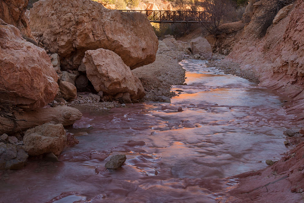 pink water