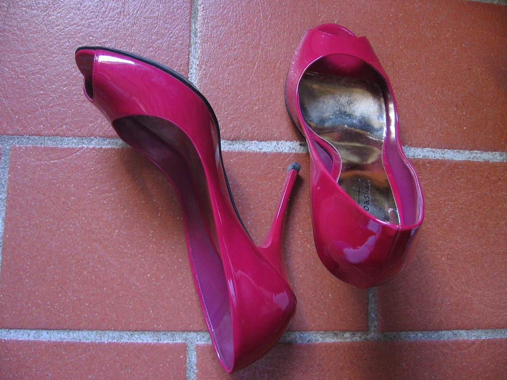 pinkfarbene Peep Toes