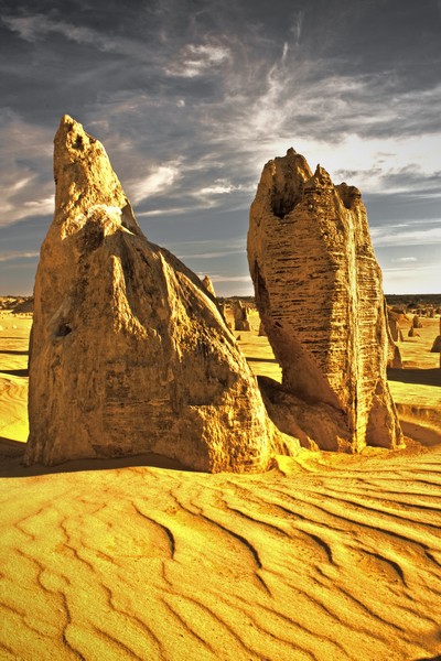 Pinnacle desert