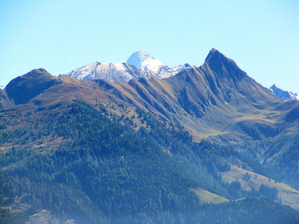 Pinzgauerberge Lärchwand und Schneegipfeln