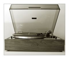 ... Pioneer PL-10 ...