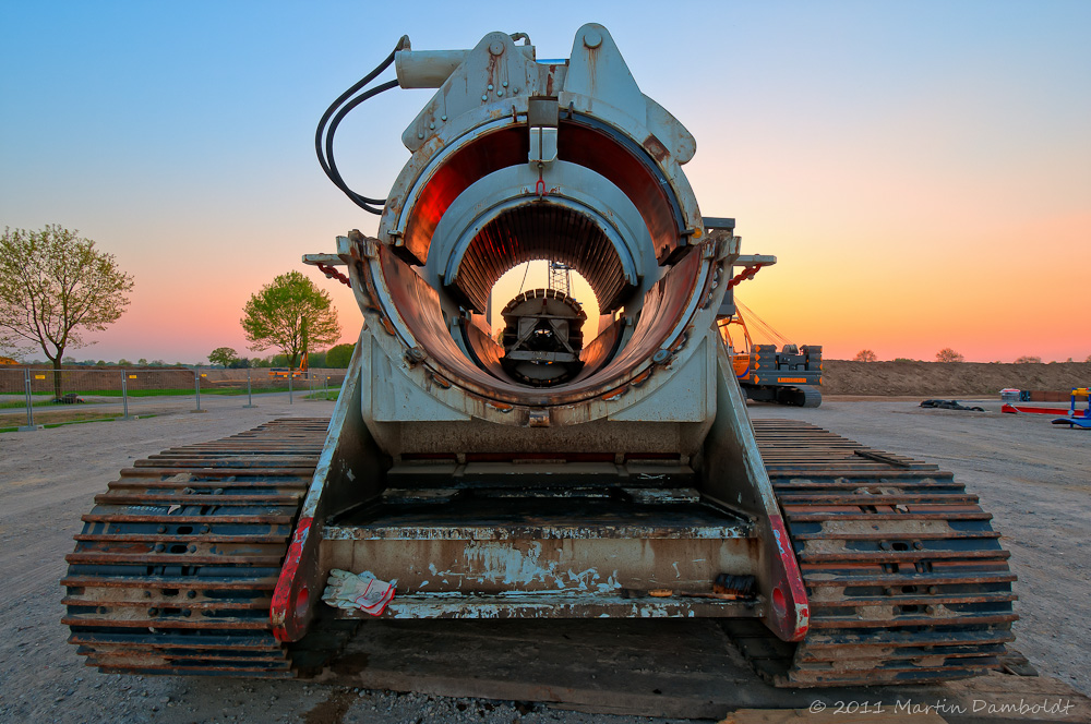 Pipe-Bending Machine