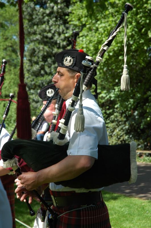 Piper and his bagpipe