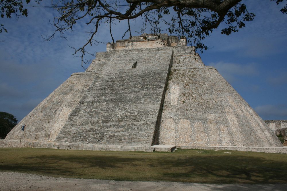 Pirámide del Adivino - Uxmal