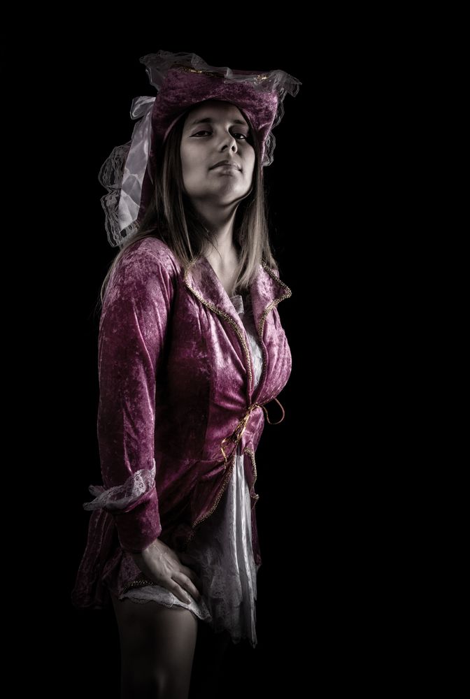 Piratenbraut zum 3. Foto & Bild | portrait, portrait frauen, studio ...