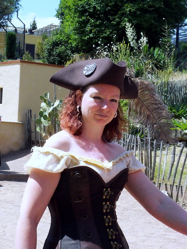  Piratenlady 