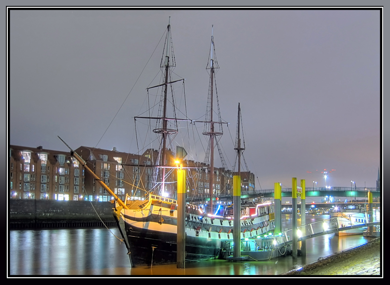 Piratenschiff - Bremer Schlachte (mein erstes HDR/TM)