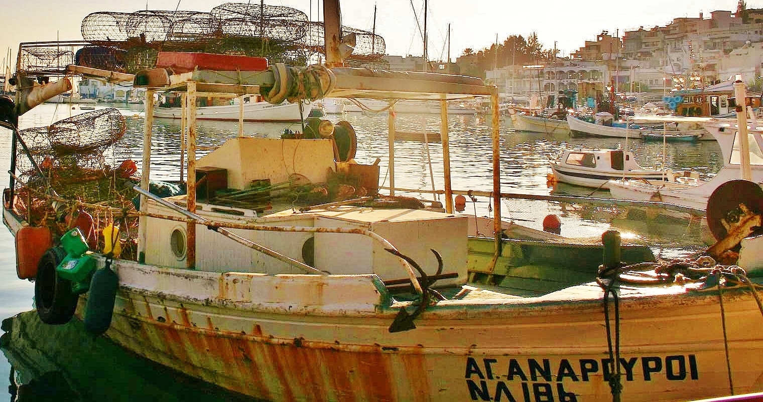 Pirée! Un coin du port de pêche......