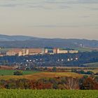 Pirna Sonnenstein mit den Hochhäusern  auf einer Hochebene, um das mal so zu benennen...