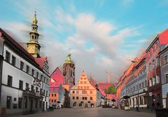 Pirnaer Markt mit Rathaus