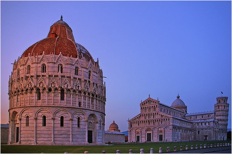 Pisa - Piazza dei Miracoli im Abendlicht