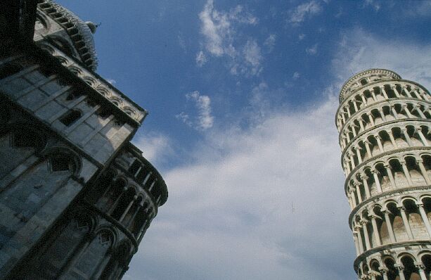 Pisa - zwischen Turm + Duomo