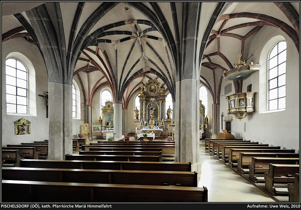 PISCHELSDORF (OÖ, Bez. Braunau), Pfarrkirche Mariä Himmelfahrt, Mittelschiff und Chor