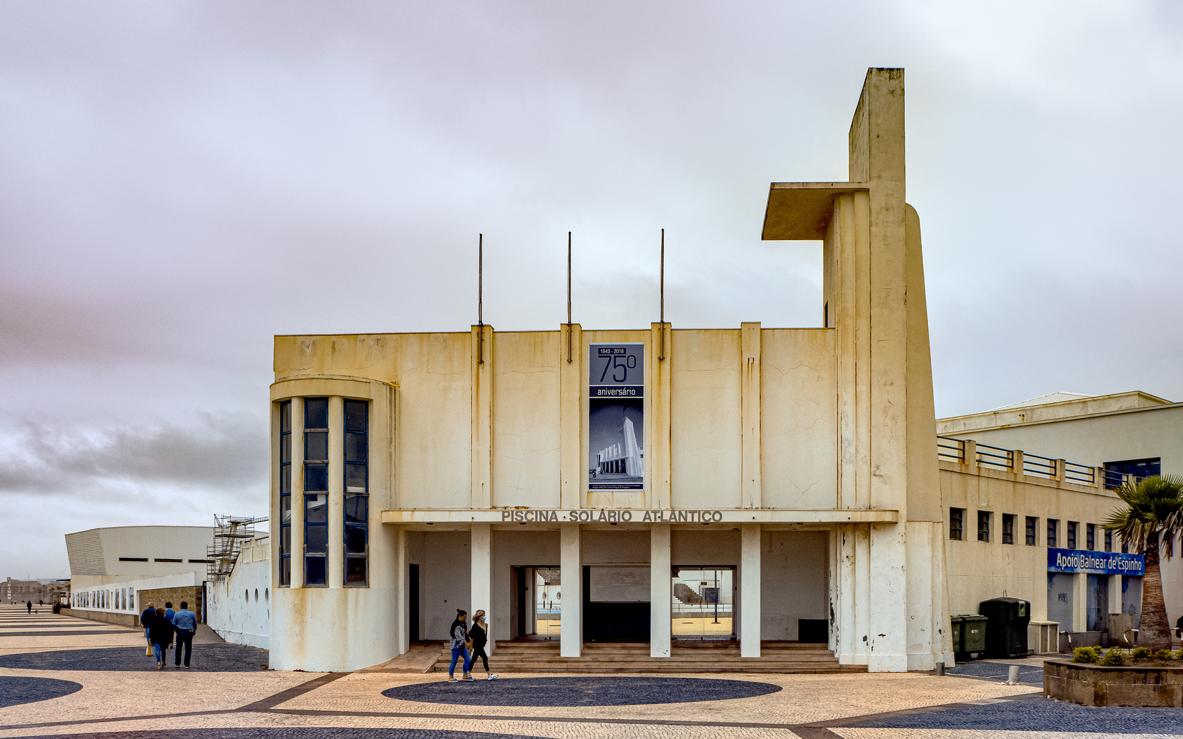  Piscina Solário Atlântico