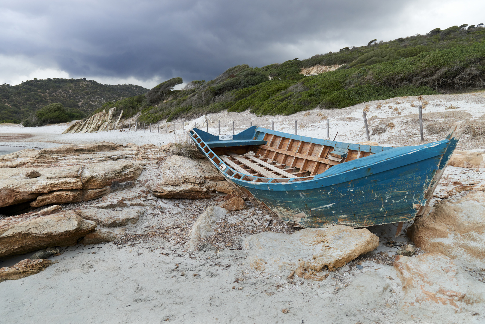 Piscinnì shipwrecks...